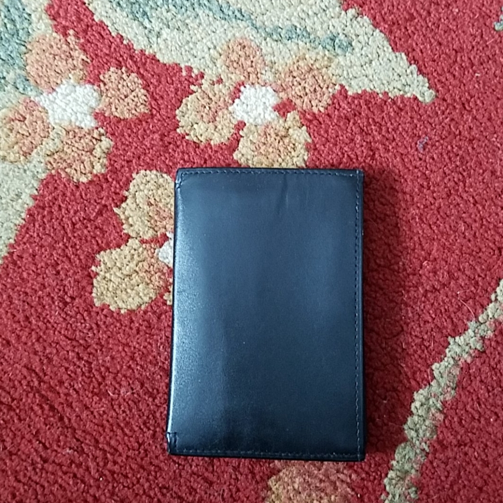 Unique two-sided leather billfold NWOT
